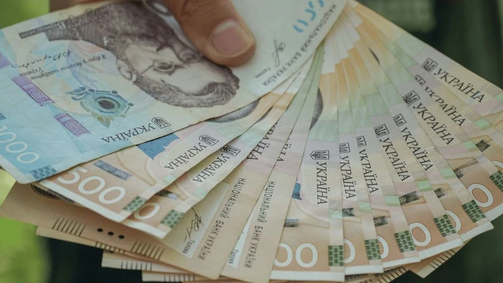 Суддям заклали більшу базу для окладів, ніж прокурорам: різниця сягнула 58%